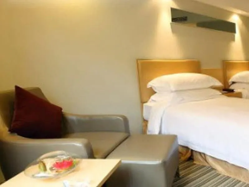 Downtown Hotel Zhuhai 4*,  China